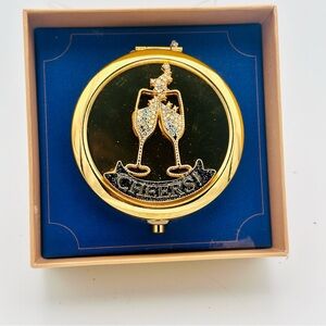 Monet mirror compact